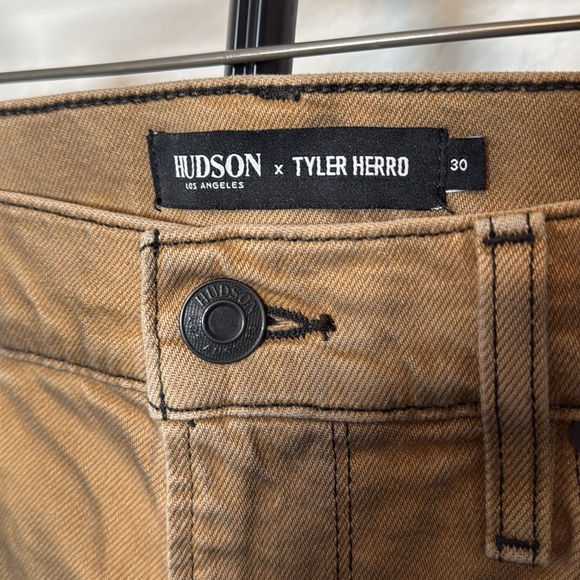 LIKE NEW NWOT Hudson Los Angeles x Tyler Herro Jeans size 30 - Picture 3 of 5